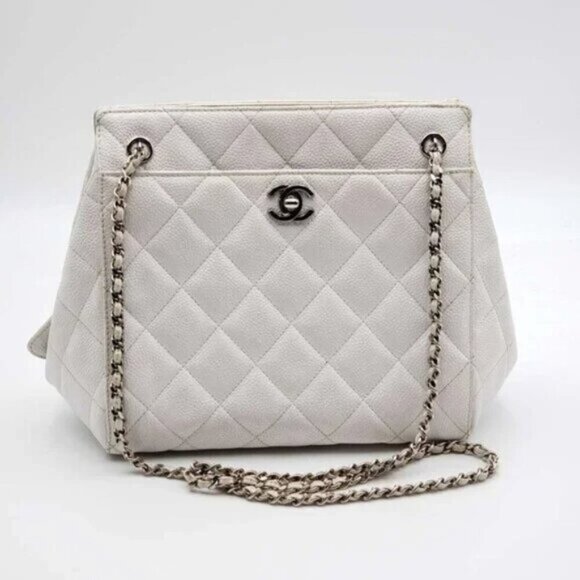 CHANEL Quilted Matelasse CC Logo Caviar Skin Chain Shoulder Bag 1600-082524 - Picture 3 of 15